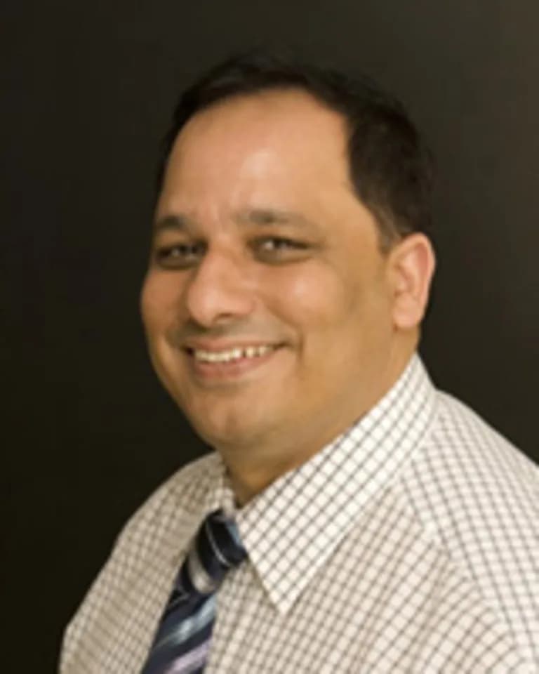 Portrait of Dr Nadeem Rathore